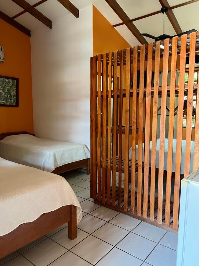 Cabinas El Colibri Puerto Carrillo Exterior photo
